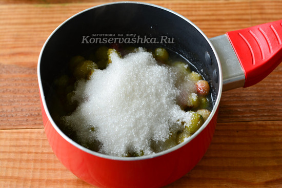 добавляем сахар