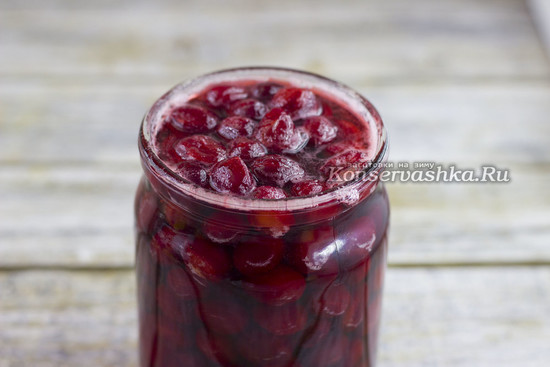 Выкладываем в банки